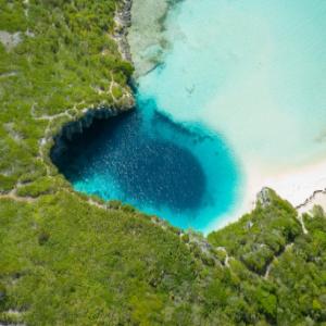 NAS-25 - Απόδραση στη παραλία για ενήλικες στο Blue Lagoon Island image 3